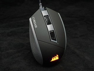 聯同世界頂級專業遊戲團隊合作設計 CORSAIR 全新 KATAR 電競滑鼠