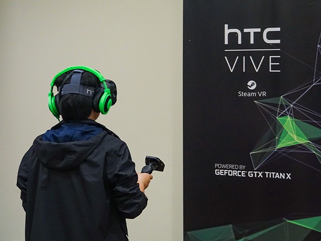 VR