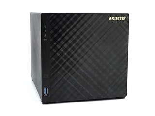 入門級機種、擁 HDMI 4K 媒體播放 ASUSTOR AS3104T 網絡儲存器