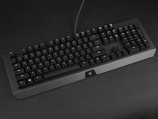 懸浮式機械按鍵、更佳手感操作 RAZER BLACKWIDOW X 遊戲鍵盤