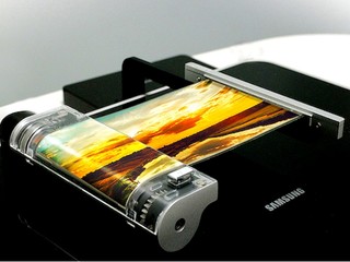 繼曲面屏幕後另一未來重要科技 Samsung 發表可捲曲屏幕