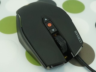 配備狙擊專用鍵 FPS 遊戲特製滑鼠 Corsair M65 PRO RGB Gaming Mouse
