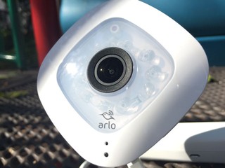ArloQ+