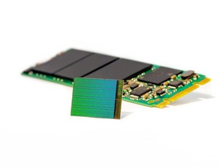 UFS 2.1 儲存標準 高效省電更耐用 Micron 發佈手機專用 3D NAND 記憶體 UFS 2.1 儲存標準 高效省電更耐用 Micron 發佈手機專用 3D NAND 記憶體
