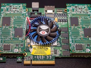 獨家記憶體技術 效能突破性提升 Intel & Micron 釋出 3D XPoint 資料 獨家記憶體技術 效能突破性提升 Intel & Micron 釋出 3D XPoint 資料