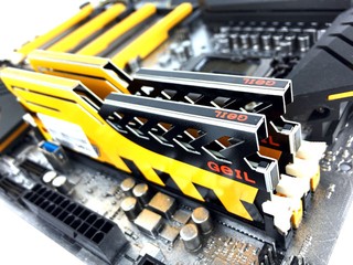 針對電競玩家市場 GeIL EVO Forza DDR4-2400 16GB Kit 針對電競玩家市場 GeIL EVO Forza DDR4-2400 16GB Kit