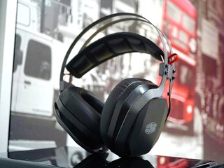 空間感廣闊 迫真音效輸出 CM MasterPulse 電競/VR專用耳機