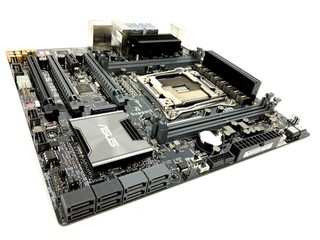 追求穩定、耐久 ASUS X99-M WS 工作站主機板