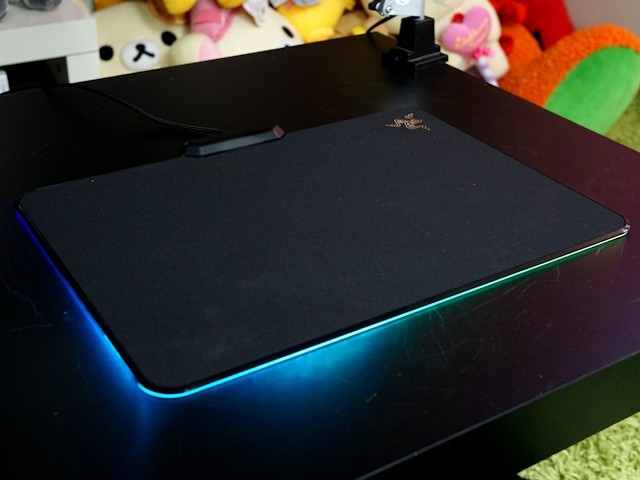 RAZER FIREFLY