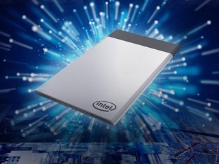 所有裝置化為一卡  Intel 發佈全新 Compute Card 