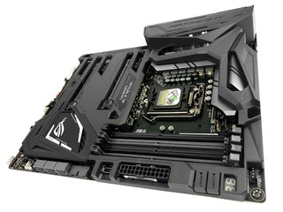 ROG Armor 裝甲掛帥!! ASUS ROG Maximus IX CODE 主機板