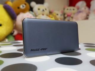 纖薄大容量行動電源 多重防護保安全 MAGIC-PRO ProMini S8 纖薄大容量行動電源 多重防護保安全 MAGIC-PRO ProMini S8