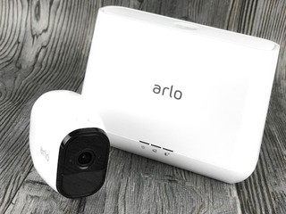 充電、防水、全天候 NETGEAR Arlo Pro 智能安全攝像鏡