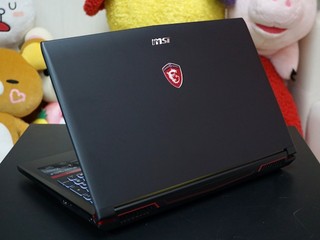 中階電競筆電 功能齊備 性價比高 MSI GP62M 7RD Leopard