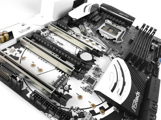 「太極」- 追求完美平衡 ASRock Z270 TAICHI 主機板