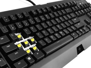 45g 觸發力、零距離重置 RAZER BlackWidow Chroma V2 黃軸版本