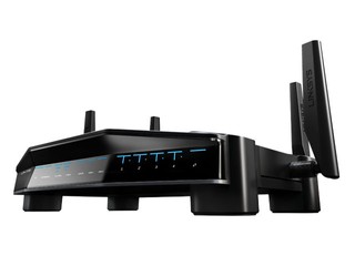Linksys 夏日熱烘烘優惠 電腦節期間將設 WRT32X 體驗區