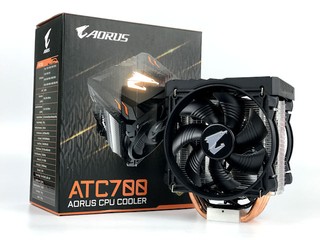 支援 RGB Fusion 光效 GIGABYTE AORUS ATC700 散熱器