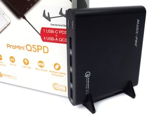 支援 USB PD2.0、 QC 3.0 技術 Magic-Pro ProMini Q5PD 充電器