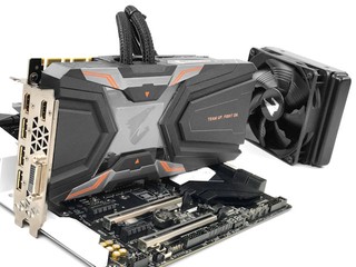 一体水冷散热系统 GIGABYTE AORUS GTX 1080 Ti WaterForce