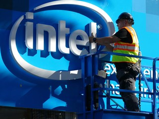 Intel 就安全漏洞作出回应 表明 AMD、ARM 处理器亦存在漏洞