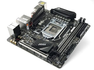 抵玩 Z370 ITX 細板 MSI Z370I Gaming Pro CARBON AC