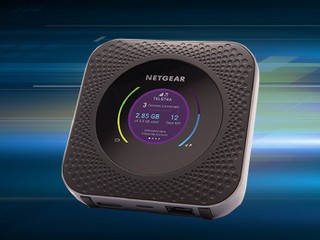 全球首台 1000M CAT16 4G LTE 流動 WiFi 路由器 NETGEAR Nighthawk M1 新登場