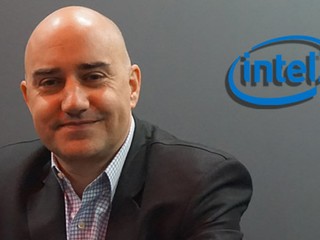 3 度撬走 AMD 主要人物😂😂 前 AMD 廿年老將 Chris Hook 正式過擋 Intel 