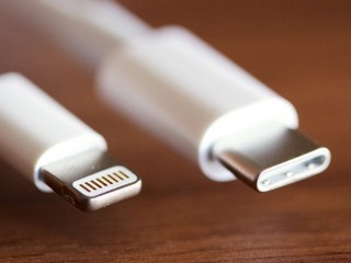 Type-C 接口、支援 USB PD 快充 Apple iPhone 新充電器資料曝光