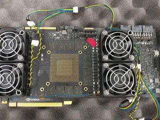 12GB GDDR6 記憶體、3 組 8-pin 供電 疑似 NVIDIA 新繪圖卡工程樣本曝光