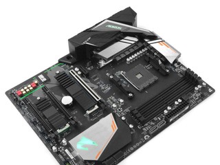 高性价比、功能齐全 GIGABYTE B450 AORUS Pro WiFi