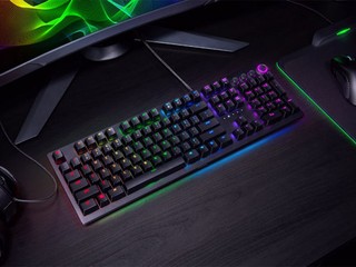 全新 Razer 光學機械軸 輕巧又有回彈感 Razer Huntsman 遊戲鍵盤系列登陸香港