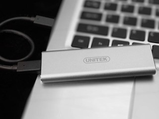 10Gbps Gen 2 極速讀寫 UNITEK S1201A M.2 to USB-C 外置硬碟盒 10Gbps Gen 2 極速讀寫 UNITEK S1201A M.2 to USB-C 外置硬碟盒
