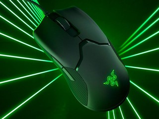 【僅 69g 超輕設計，滑動更快更好掌控!!】  Razer 全新 Viper 光學遊戲滑鼠