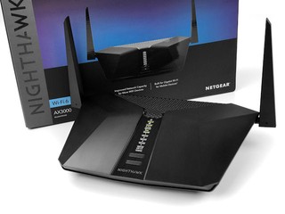 平玩 Wi-Fi 6 AX3000 Router NETGEAR Nighthawk AX4 無線路由器