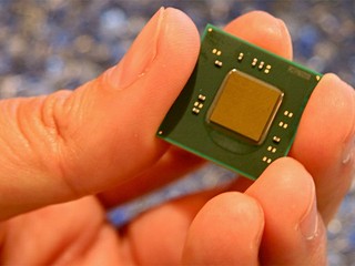【10nm 工藝、3D 封裝、10W TDP!!】 Intel 即於推出新款超低壓處理器