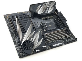 為媒體創作運算而生 MSI Prestige X570 Creation 主機板 為媒體創作運算而生 MSI Prestige X570 Creation 主機板
