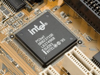 【又一個放棄 Win7 嘅理由?!】Win10 不受影響 Intel:無法修復!!USB 3.0 存在安全漏洞 【又一個放棄 Win7 嘅理由?!】Win10 不受影響 Intel:無法修復!!USB 3.0 存在安全漏洞