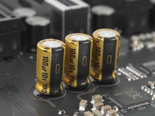 ASRock Z490 Taichi 主機板 開箱