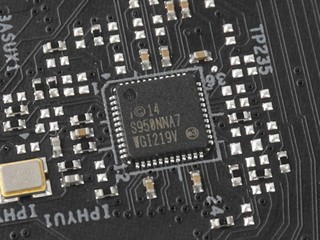 ASRock Z490 Taichi 主機板 開箱