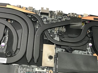 MSI GE66 Raider 10SGS
