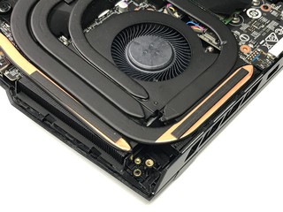 MSI GE66 Raider 10SGS