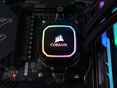 ARGB 冷頭、ML 磁懸浮風扇CORSAIR iCUE H100i RGB PRO XT 一體水冷