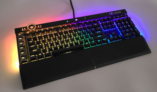 CORSAIR K100 RGB 電競機械鍵盤 開箱