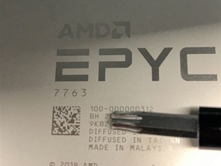 升級 Zen 3 微架構、單核性能升 32% AMD EPYC 7763 64 核處理器 Q1 上市 升級 Zen 3 微架構、單核性能升 32% AMD EPYC 7763 64 核處理器 Q1 上市