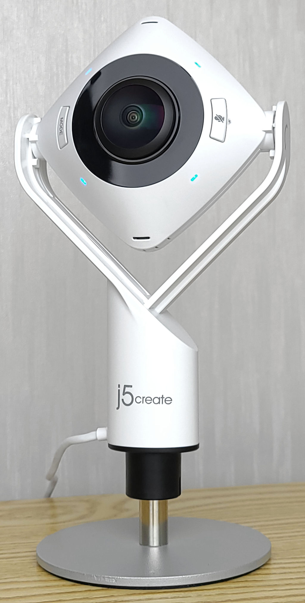 j5create 360° 全景 Webcam jvcu360