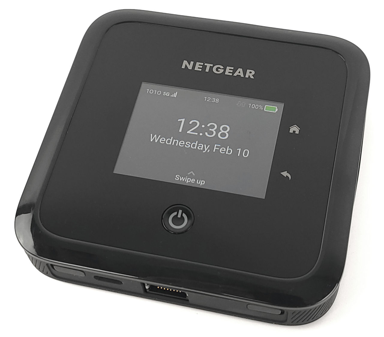 NETGEAR Nighthawk M5 5G Wi-Fi 蛋