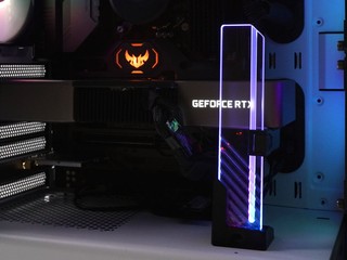 高科技電競玻璃筷子!! Cooler Master ARGB 顯示卡支架 高科技電競玻璃筷子!! Cooler Master ARGB 顯示卡支架