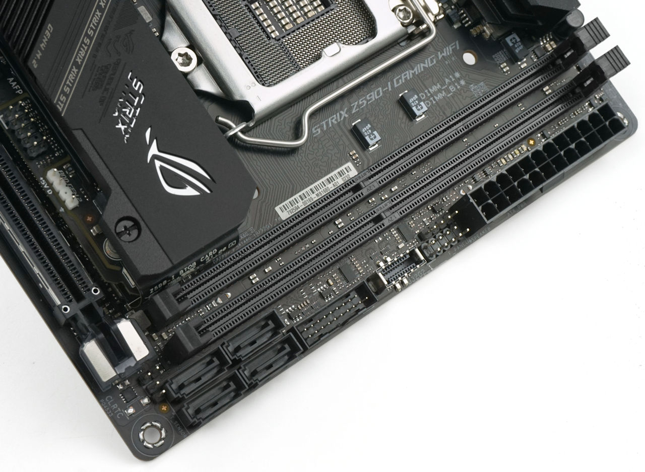 ASUS ROG STRIX Z590-I GAMING WIF