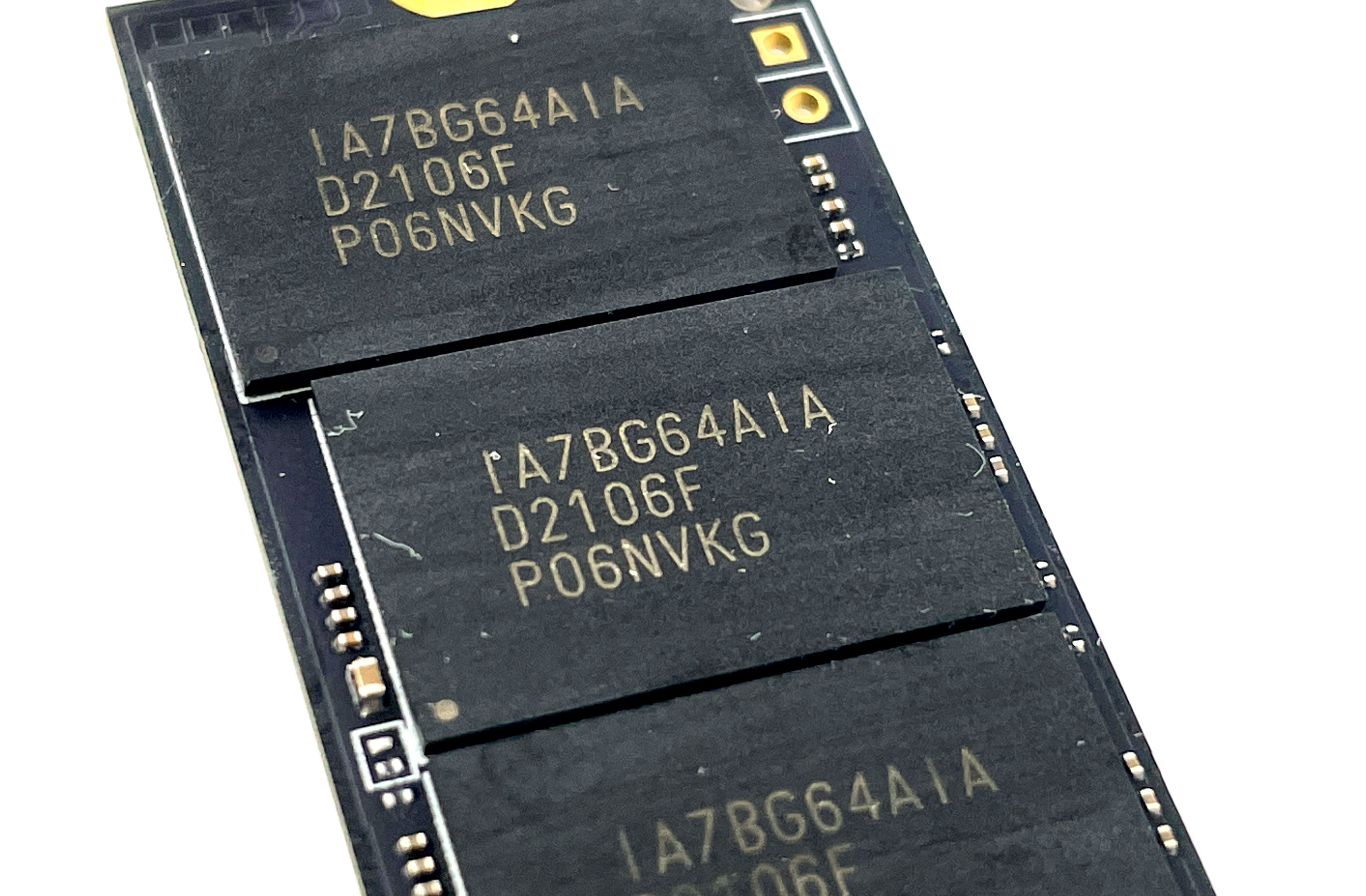 7GB/s 極速、升級 E18 控制器 KLEVV CRAS C920 Gen4 2TB M.2 SSD - 電腦領域 HKEPC
